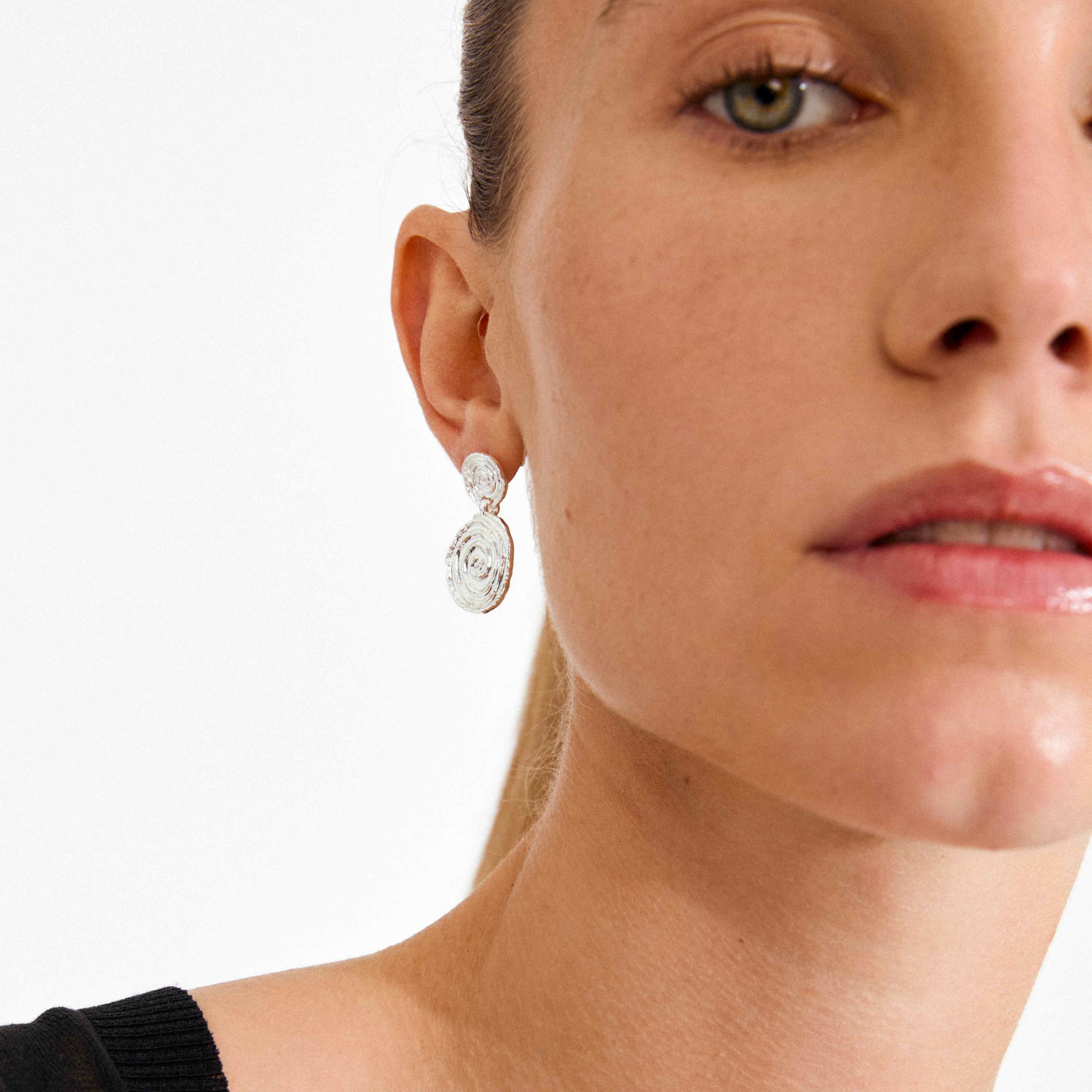 AIR recycled spiral coin pendant earrings - Image 5