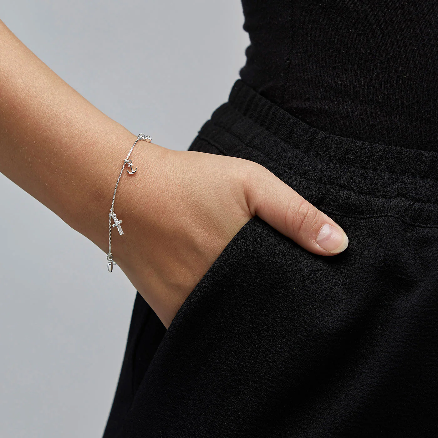 ANET crystal charms bracelet - Image 4