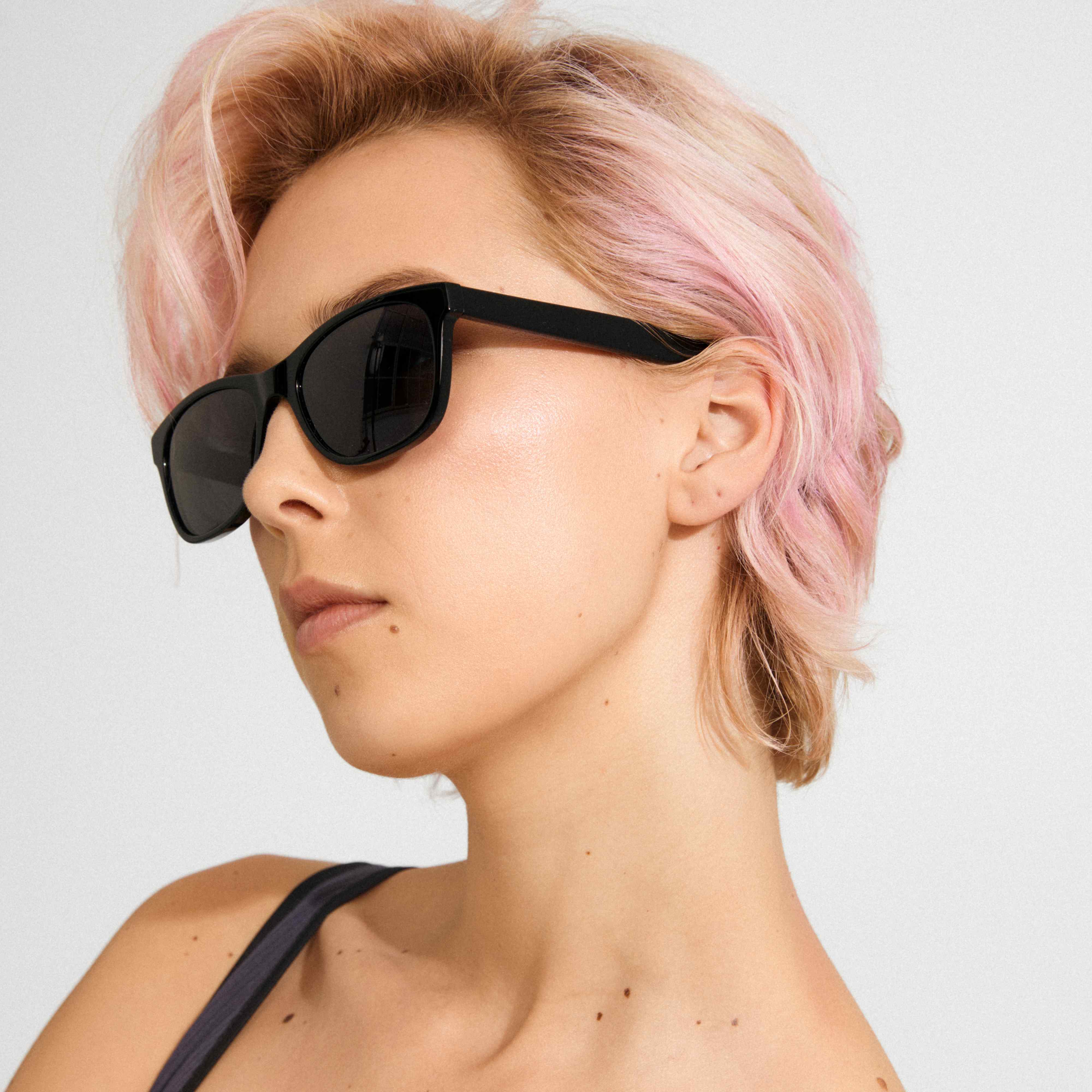 CORBYN recycled sunglasses black - Image 3