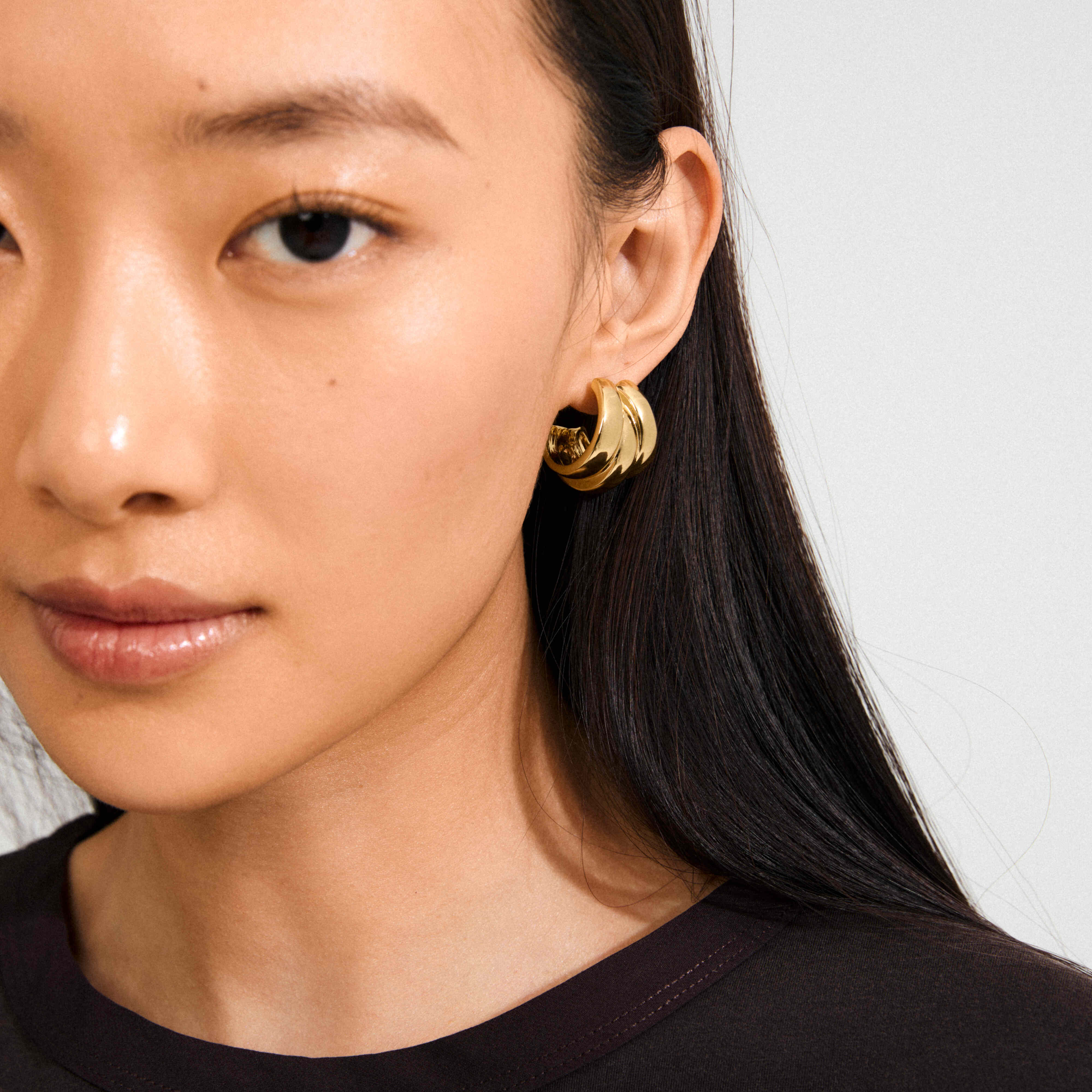 DAMIA recycled half-hoop earrings - Image 2