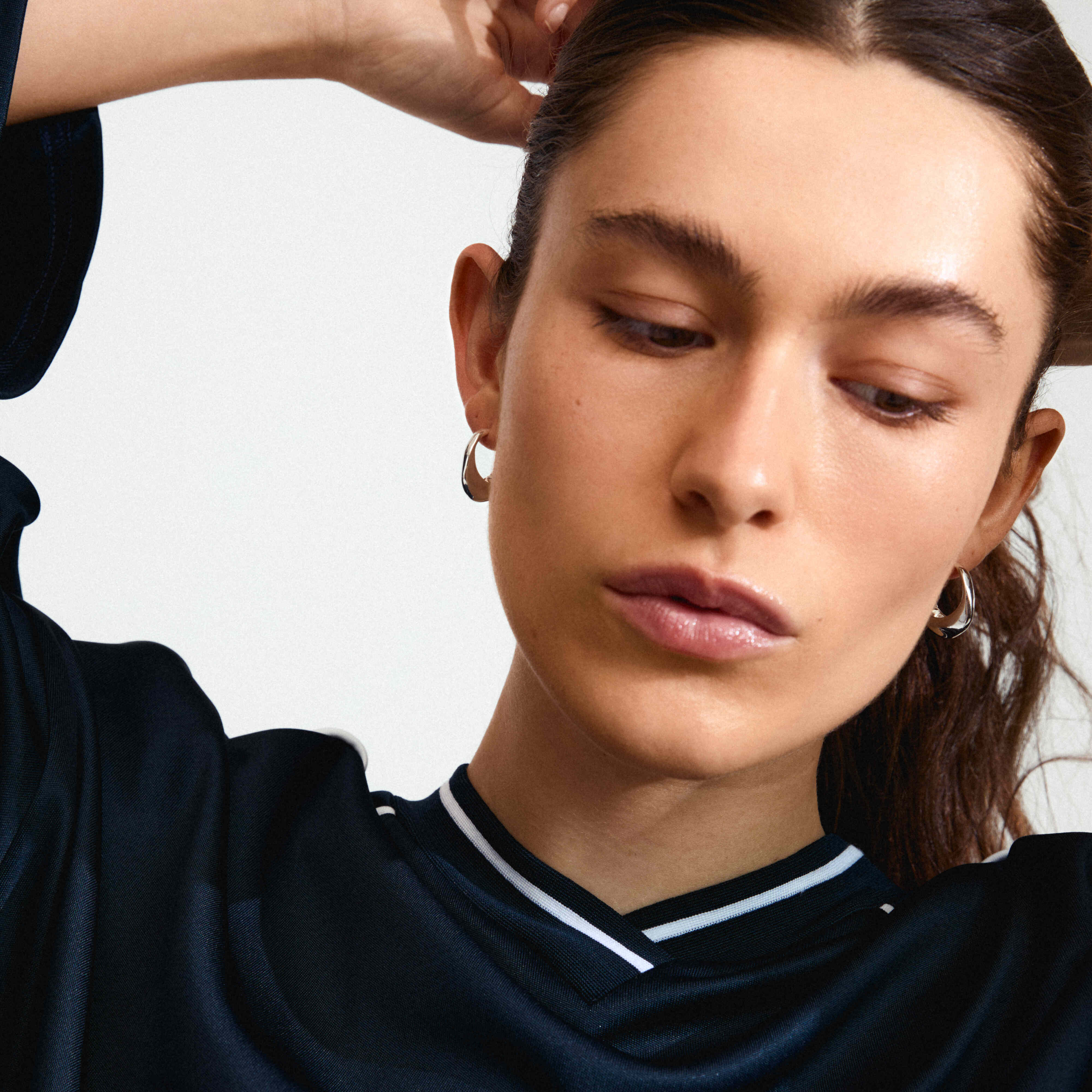 DUNE Recycled Chunky Hoop Earrings - Image 6