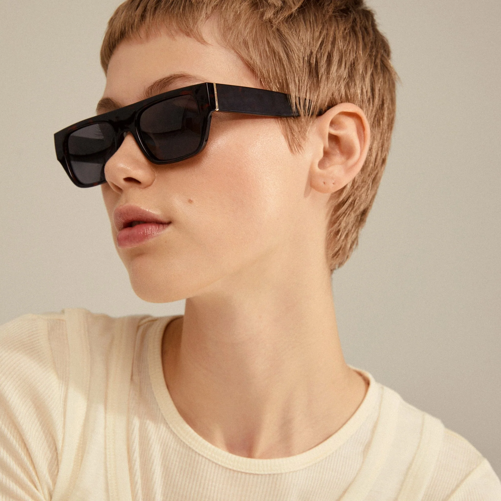ENIEL recycled sunglasses tortoise brown/gold - Image 3