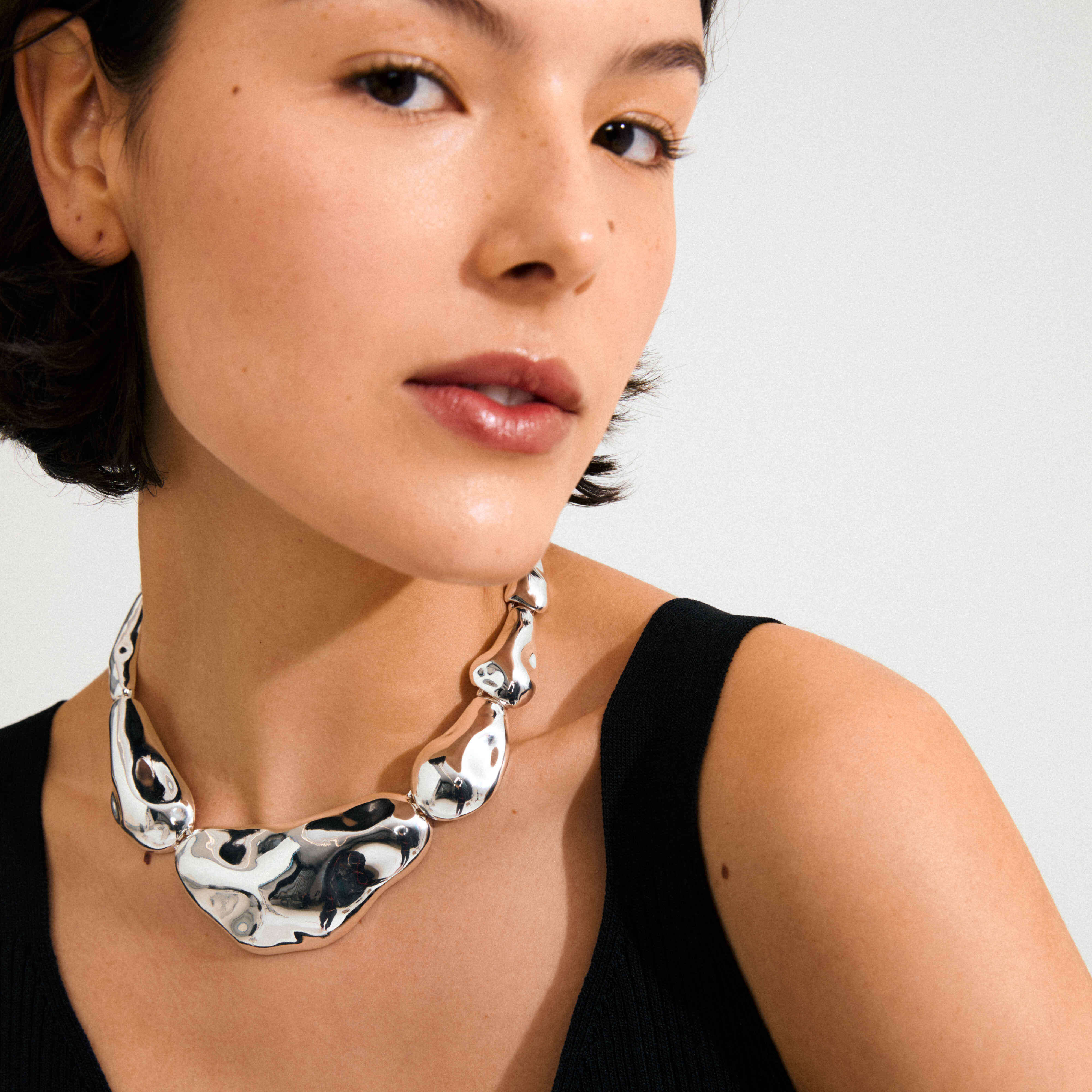 FREE recycled statement necklace - Image 6