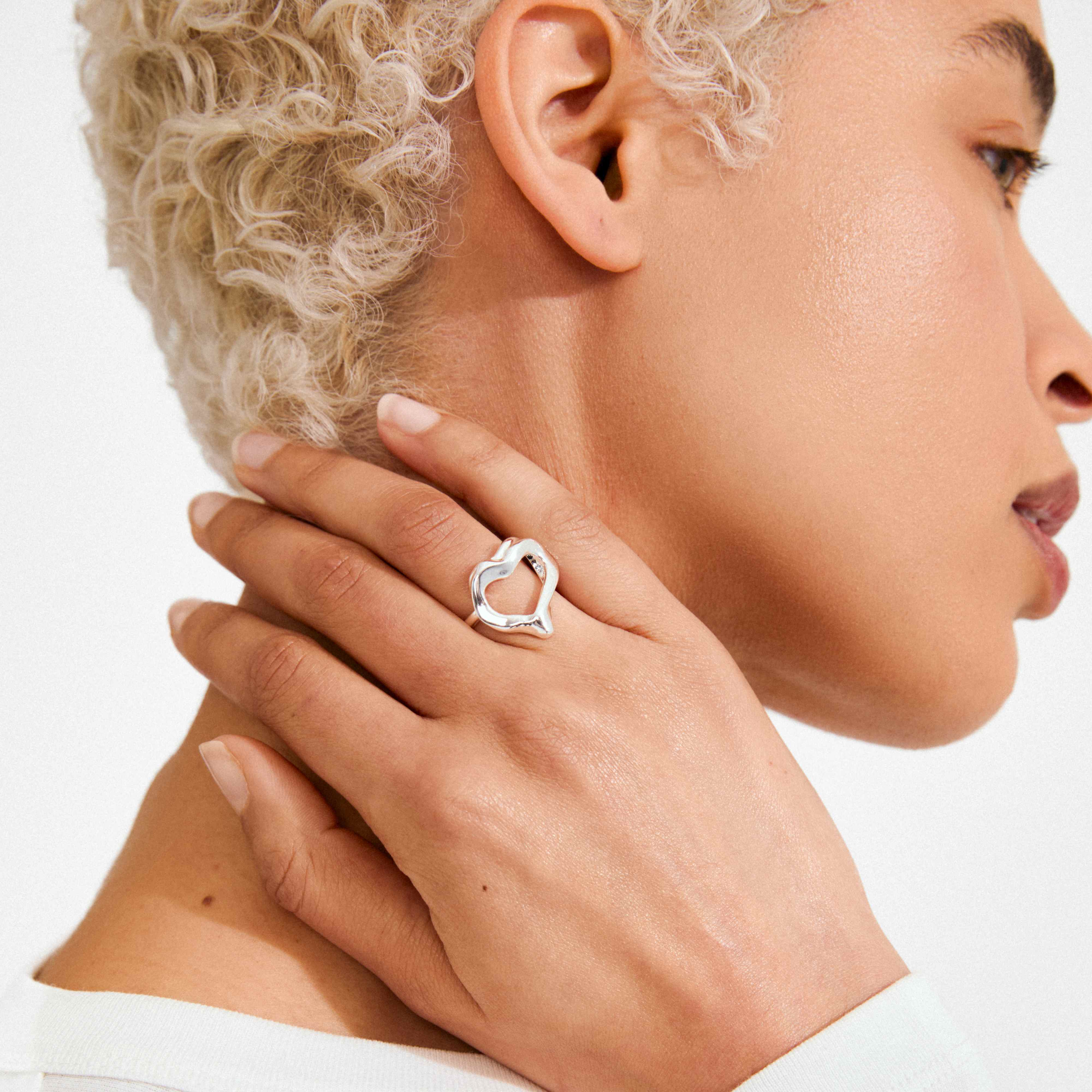 IRIS recycled heart ring - Image 6
