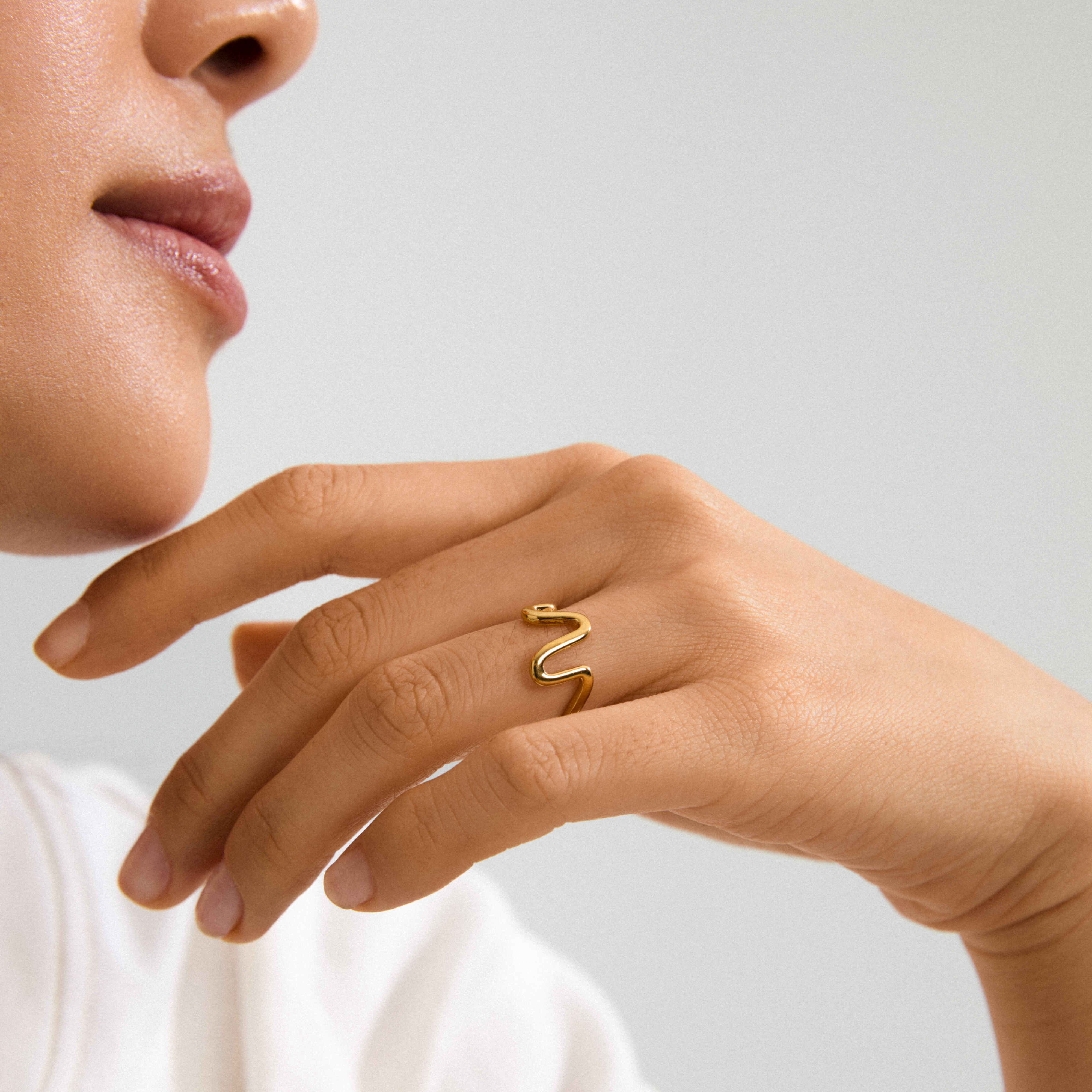 LULU recycled wavy stack ring - Image 3