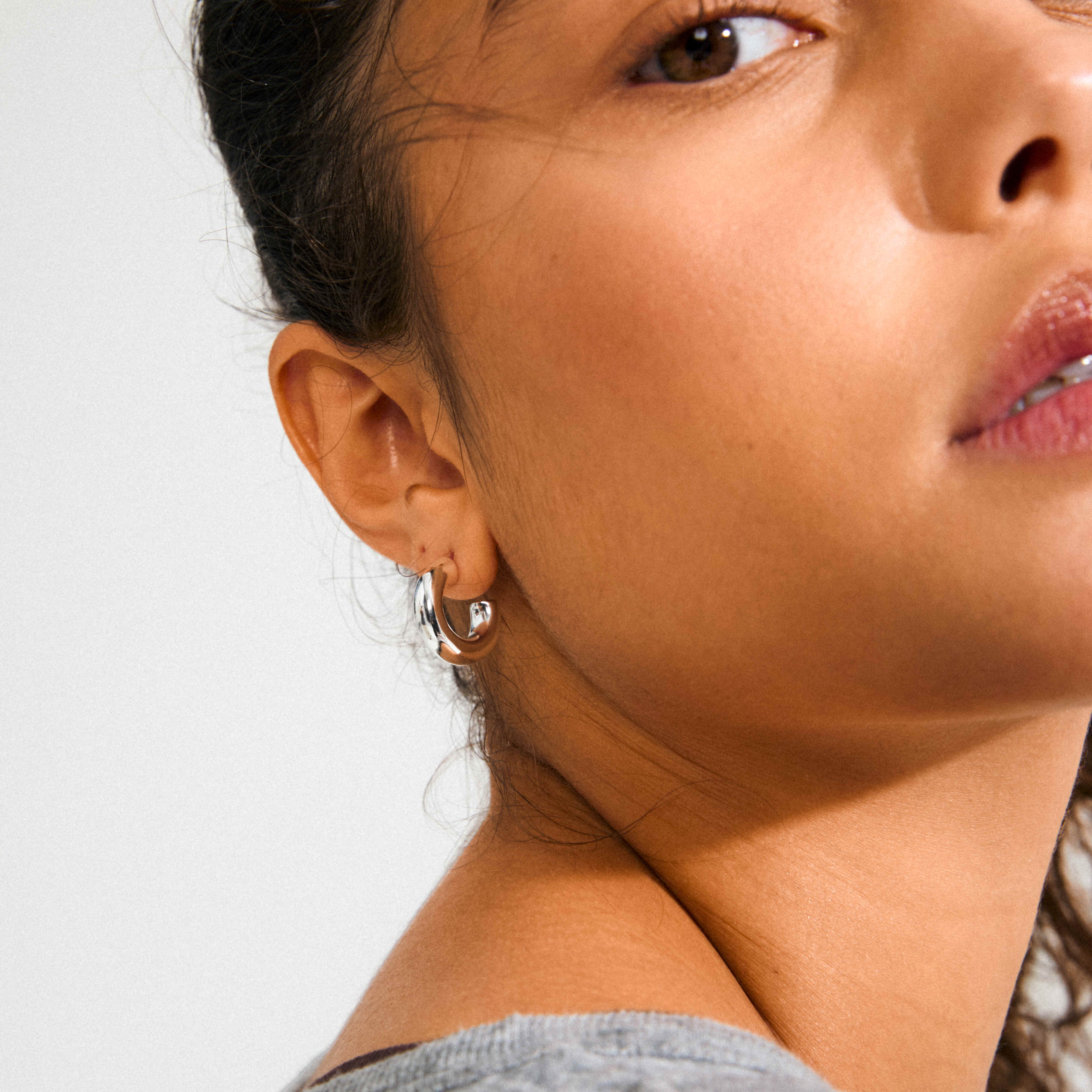 PHASE recycled small hoops 19mm - Image 6