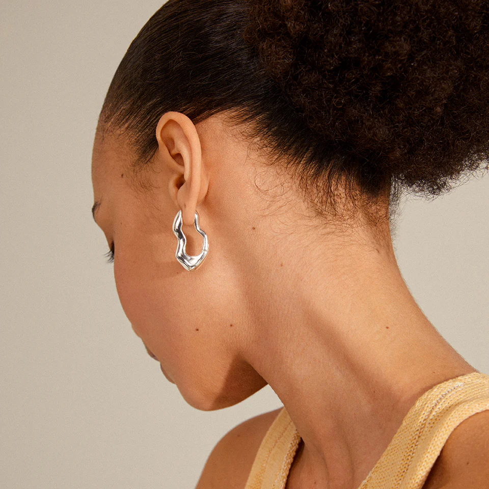 WAVE Recycled Wavy Earrings - Image 6