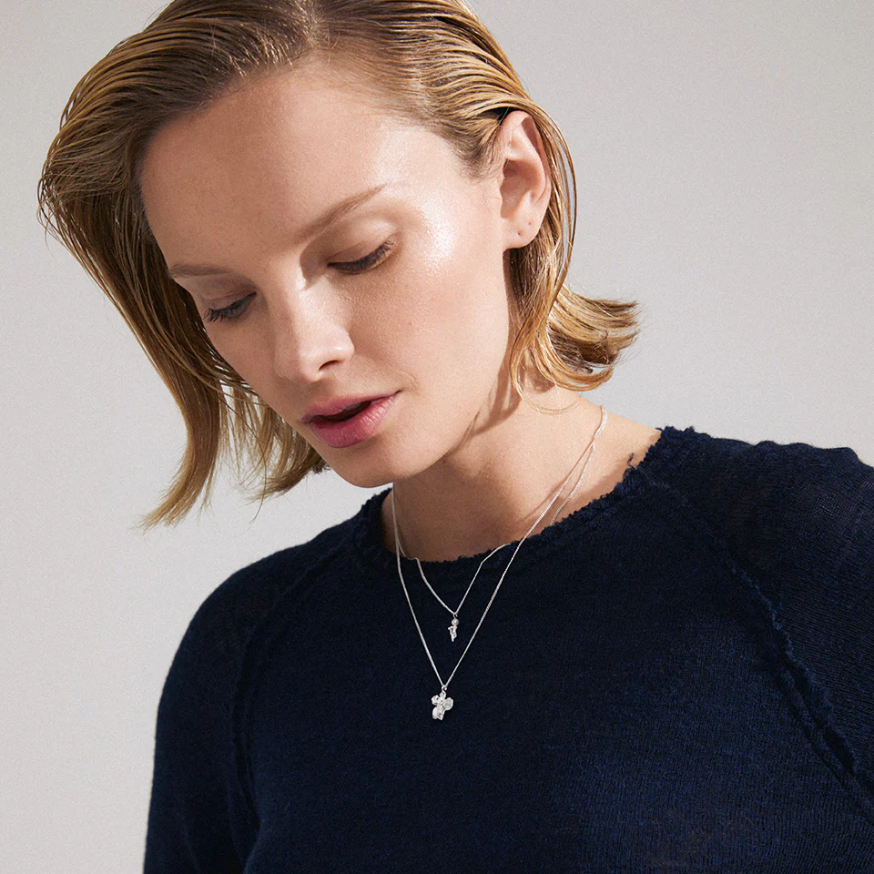 ZHURI recycled flower & pearl necklace 2-in-1 - Image 7